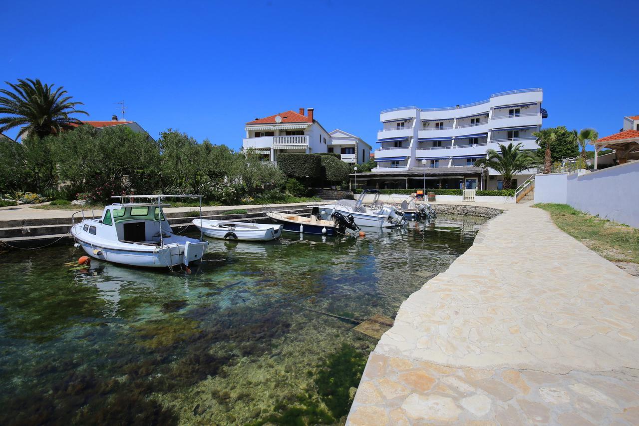 Hotel Casa Sul Mare Petrčane Exterior foto