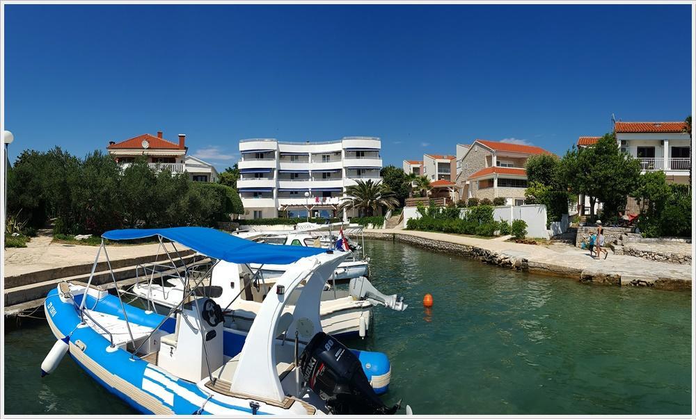 Hotel Casa Sul Mare Petrčane Exterior foto