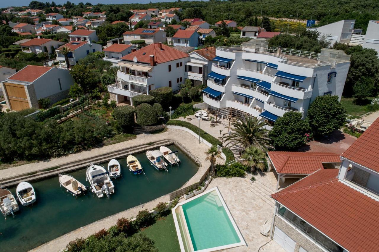 Hotel Casa Sul Mare Petrčane Exterior foto