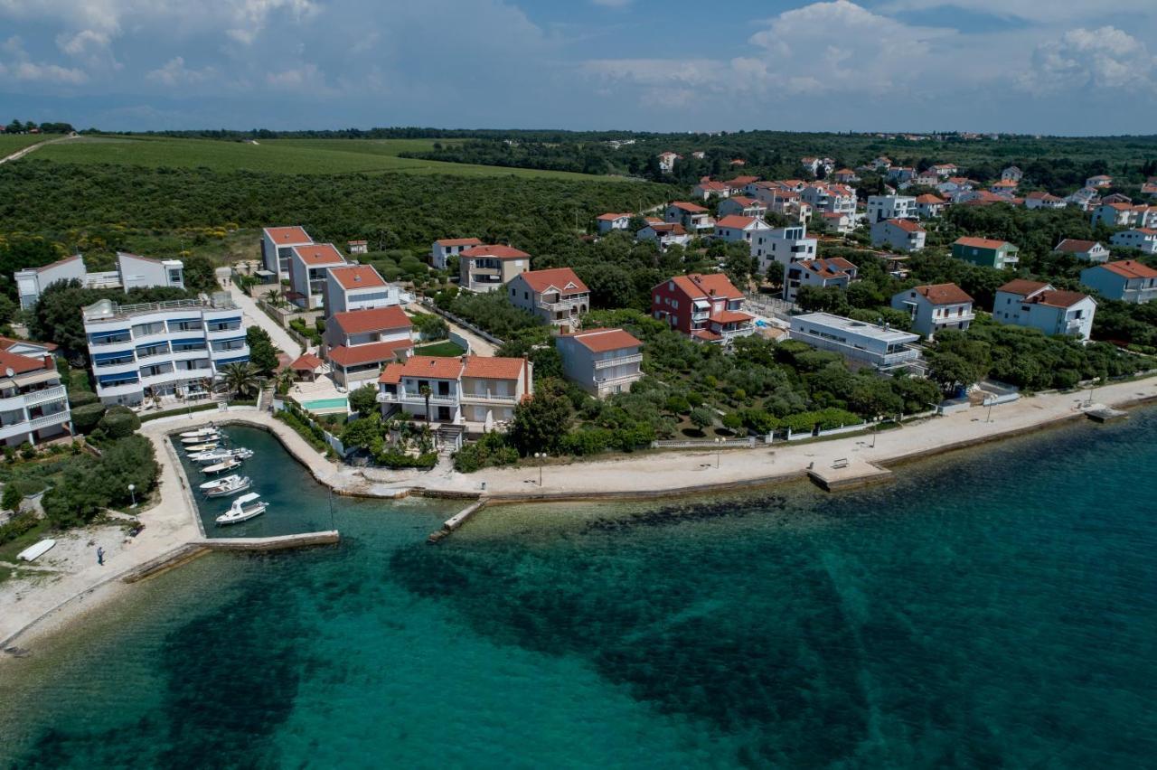 Hotel Casa Sul Mare Petrčane Exterior foto